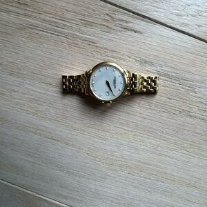 Raymond Weil SS Toccata watch. Pearl face w diamond. Simple/Elegant!